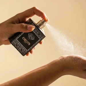 ترکیب دو عطر